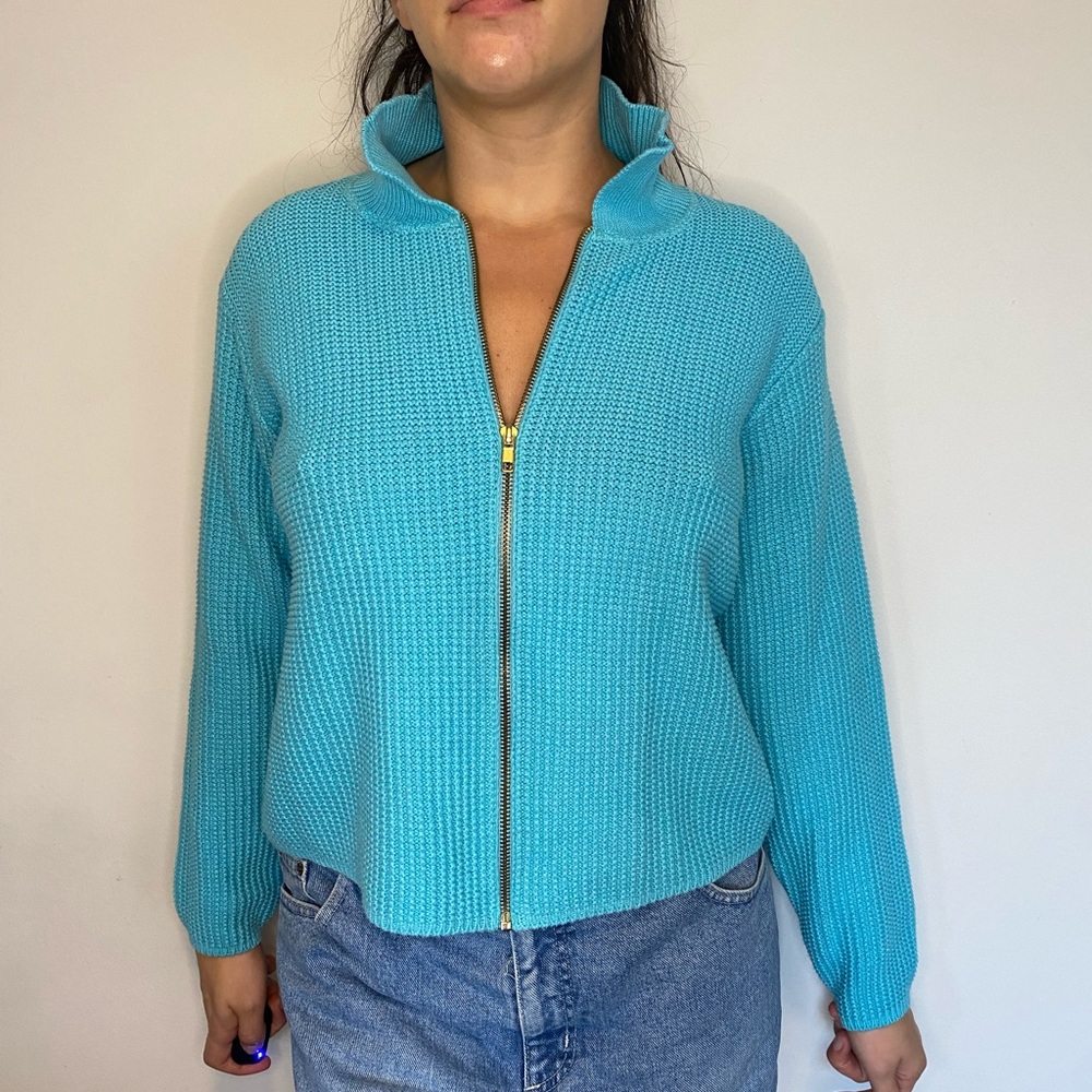 Blue sweater - Picture 2 of 4